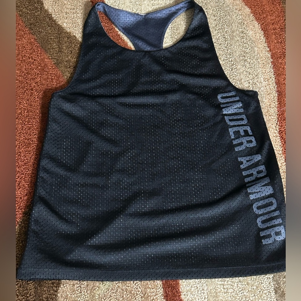 Under Armour Girls Black Heat Gear Mesh Racerback Tank with Side Logo LG